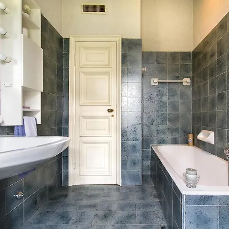 Monzeglio Sleeps 8 Wifi *